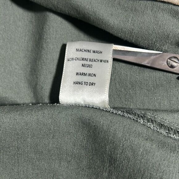 Women’s Utility Jacket – Olive Green Zip-Up – Size M - Picture 10 of 11